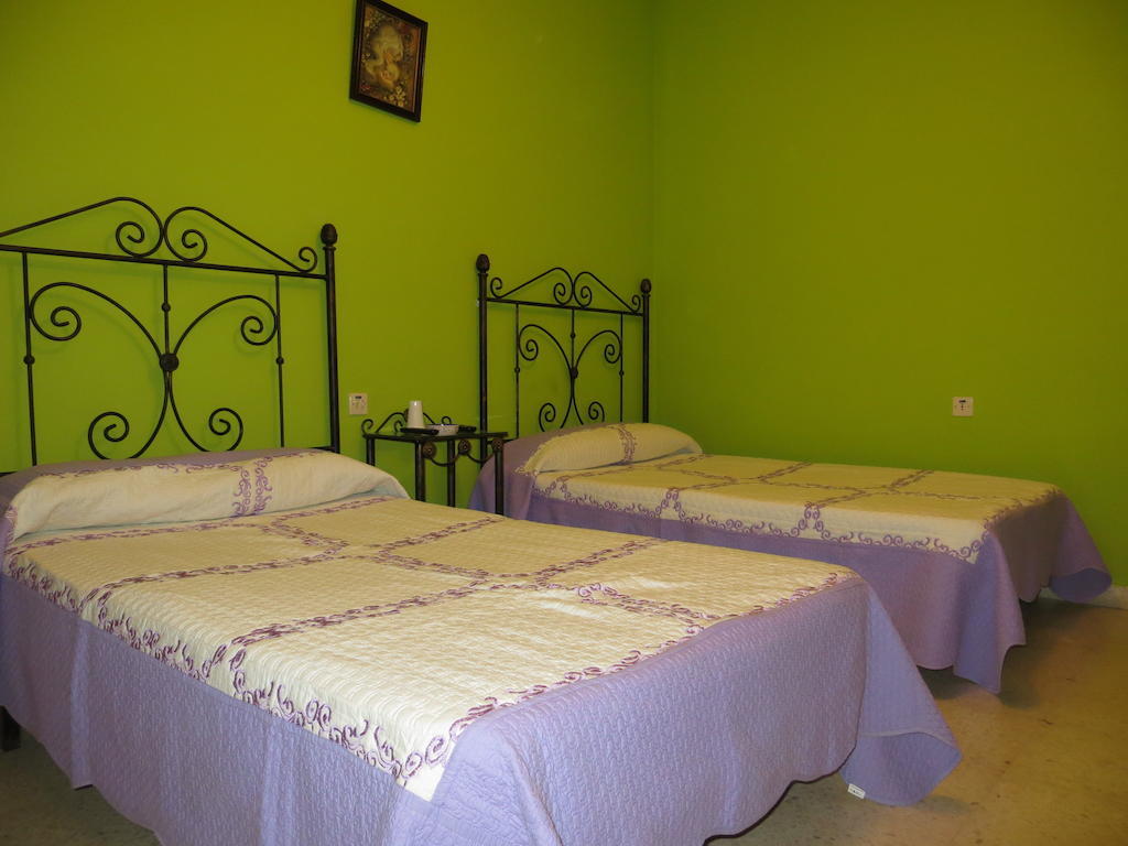 Hostal Restaurante Reina El Tejar Quarto foto